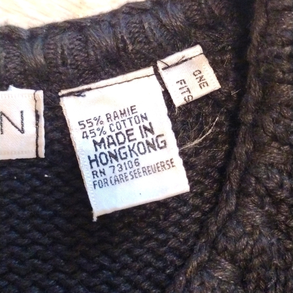 Ladies Sweater by MICHAEL SIMON NEW YORK - Picture 5 of 17